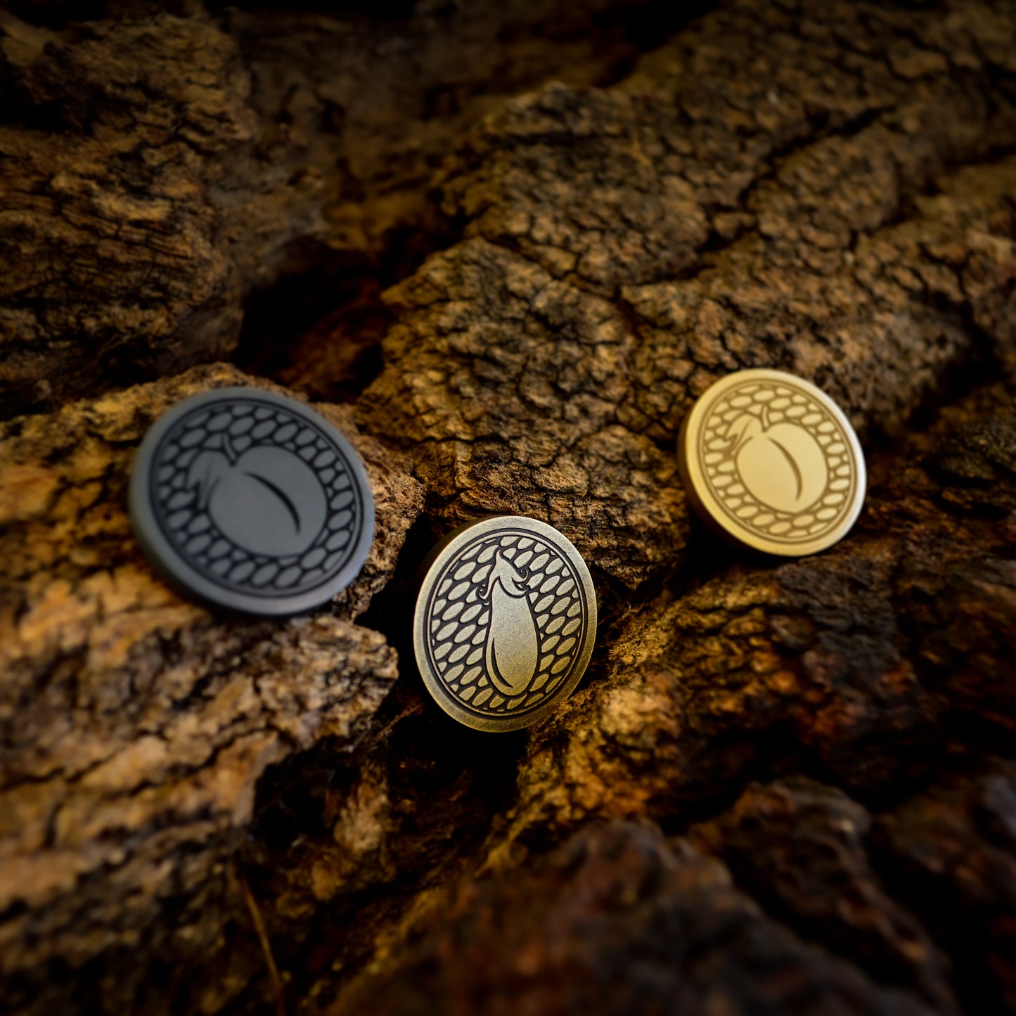 Emoji Heads/Tails flipping coin